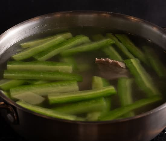 Bitter Melon with Pork Rib Soup / 苦瓜排骨湯